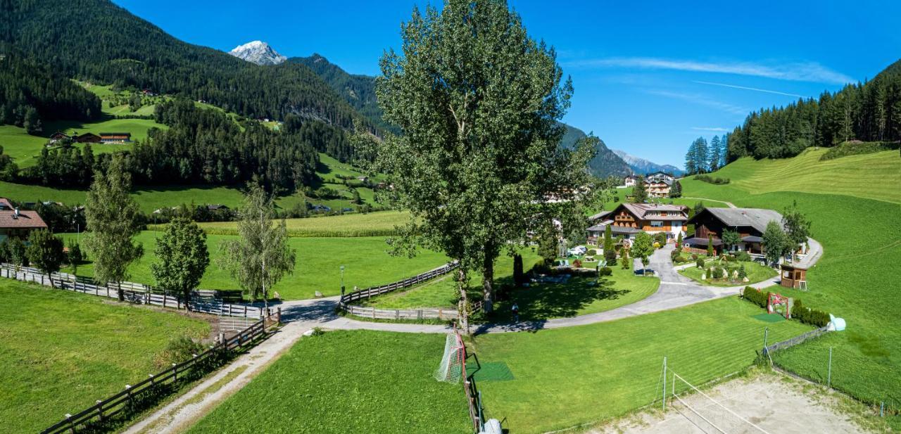 Oberjahrl Hotel Valle Aurina Kültér fotó
